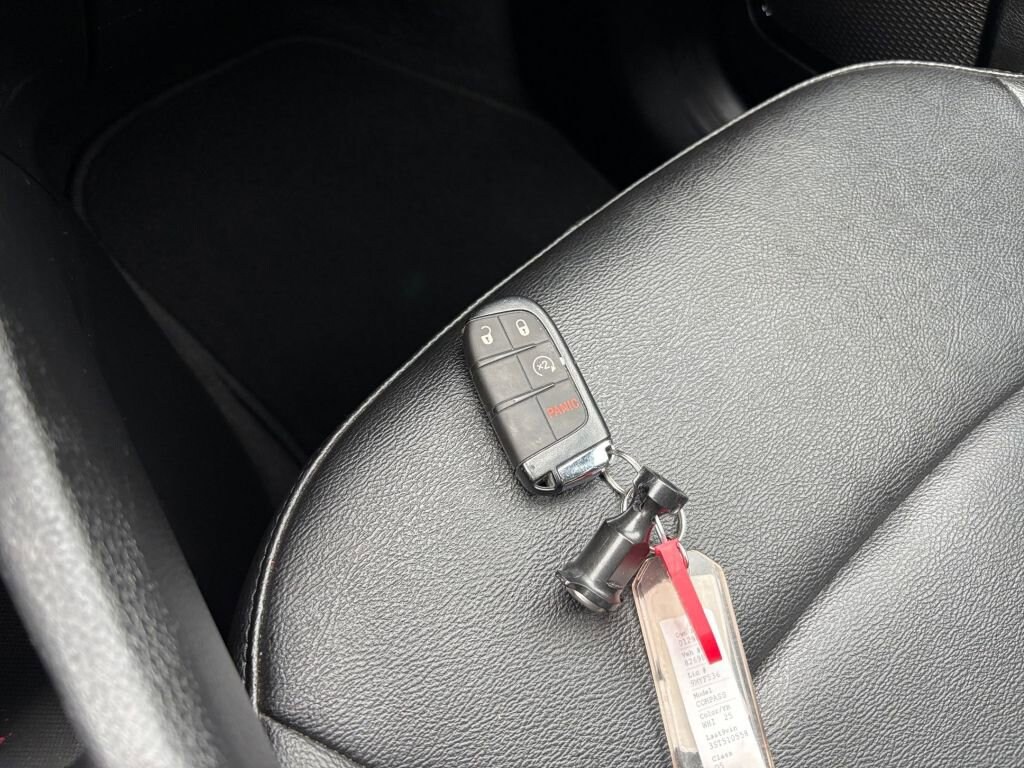 Thumbnail: 2025 Jeep Compass - 33