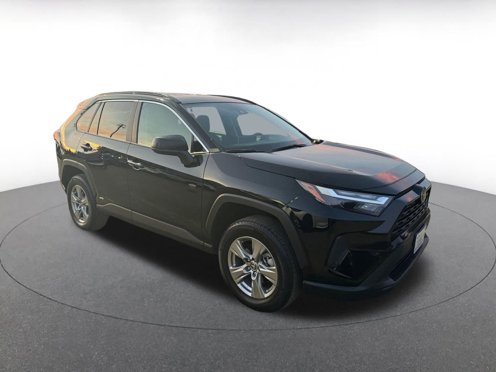 Thumbnail: 2025 Toyota RAV4 - 1