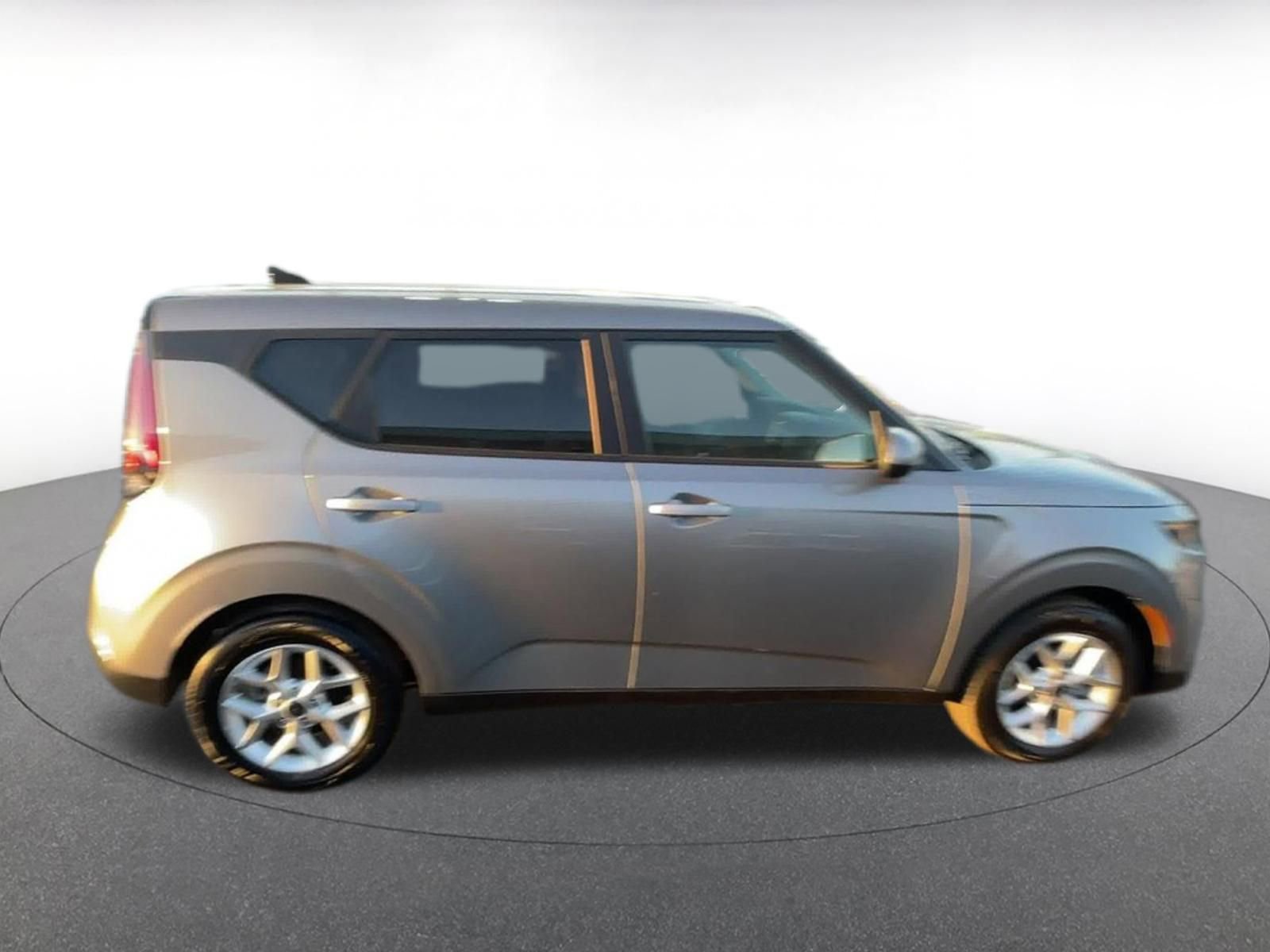 Thumbnail: 2025 Kia Soul - 16