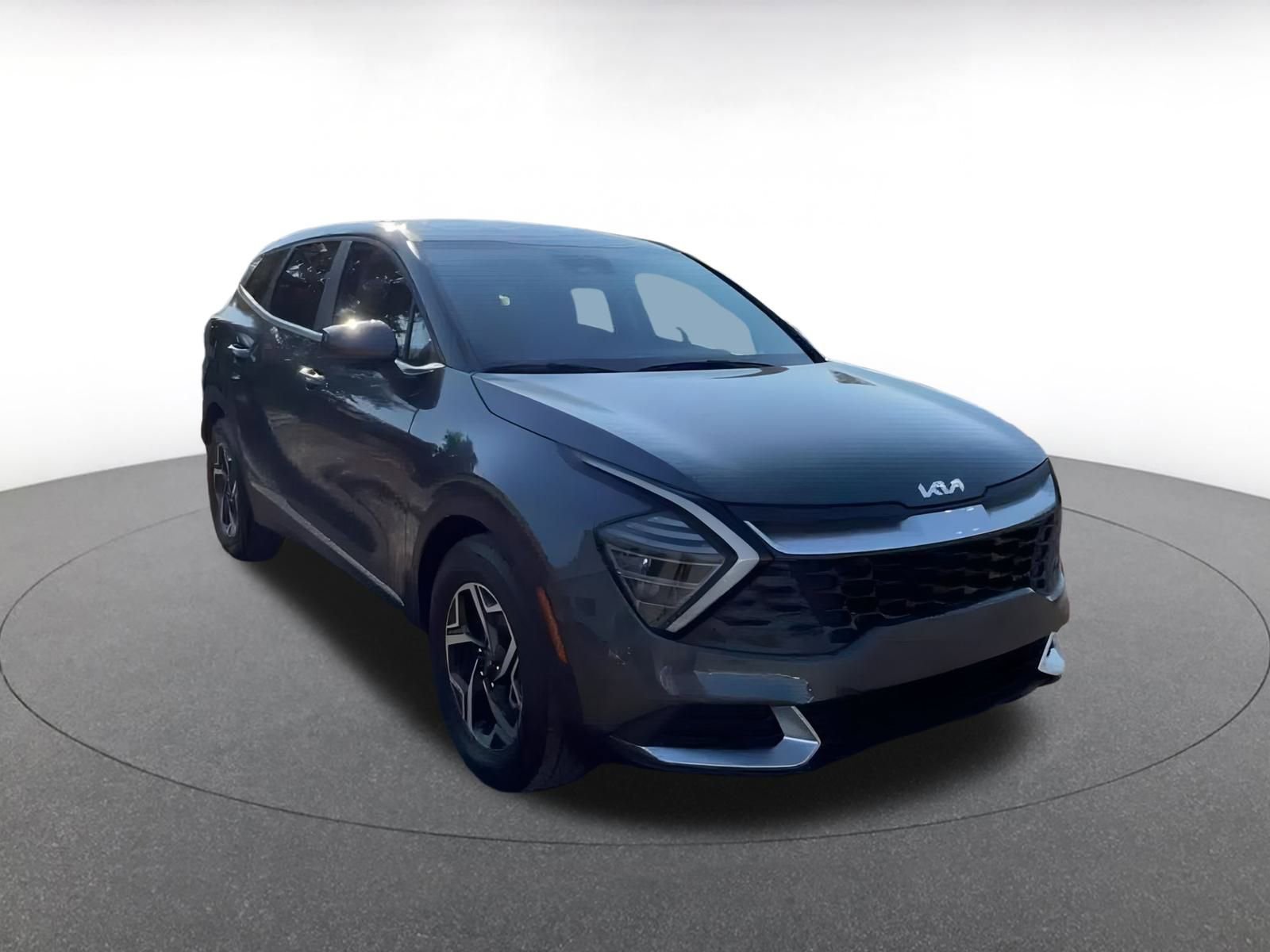 Thumbnail: 2024 Kia Sportage - 3