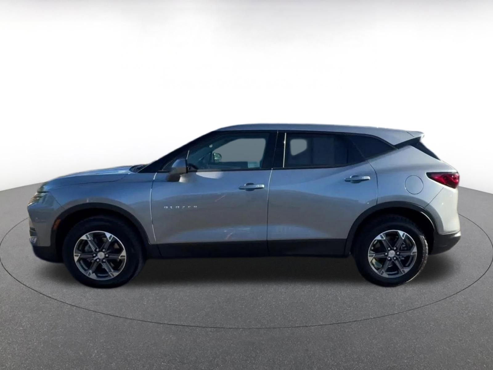 Thumbnail: 2025 Chevrolet Blazer - 9
