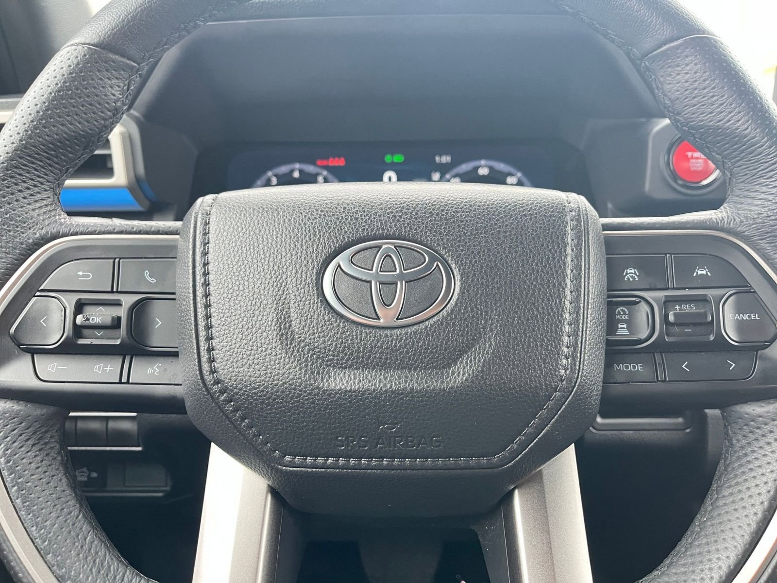 Thumbnail: 2025 Toyota Tacoma - 25