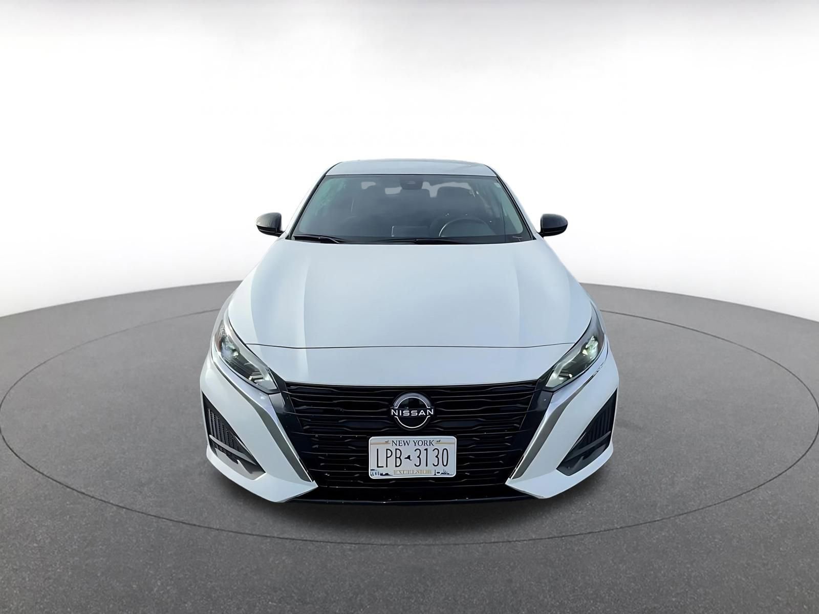 Thumbnail: 2025 Nissan Altima - 4