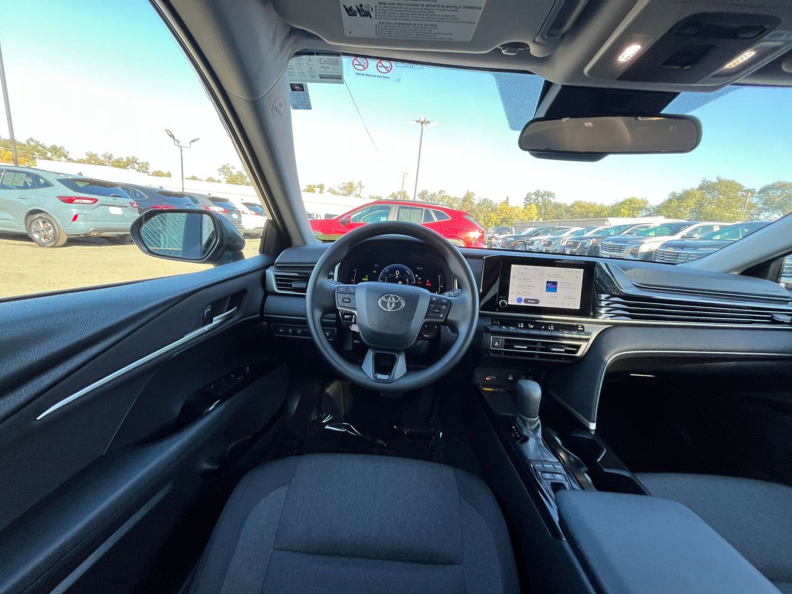 Thumbnail: 2025 Toyota Camry - 33