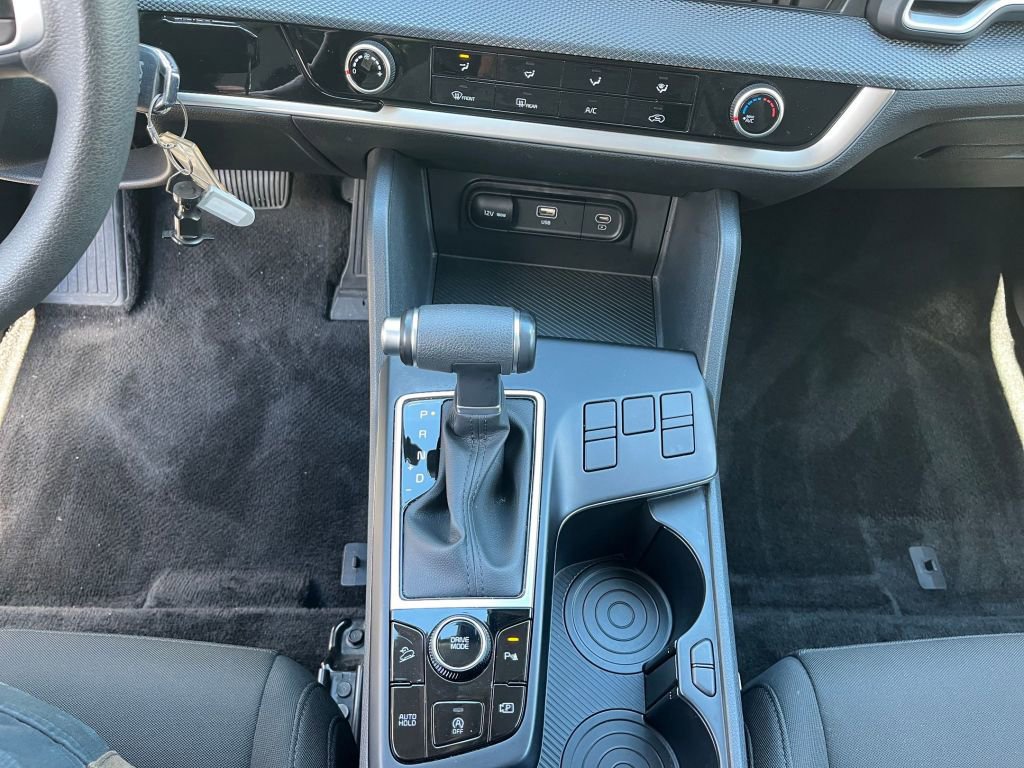 Thumbnail: 2025 Kia Sportage - 25