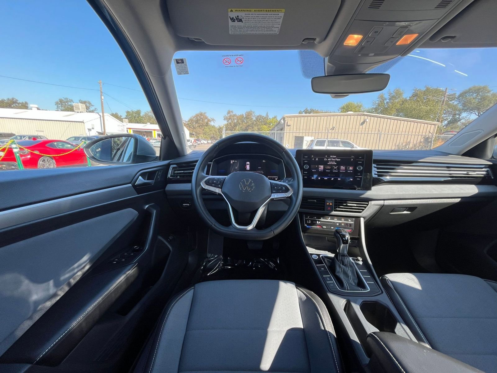 Thumbnail: 2025 Volkswagen Jetta - 33