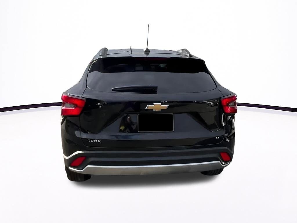 Thumbnail: 2025 Chevrolet Trax - 12