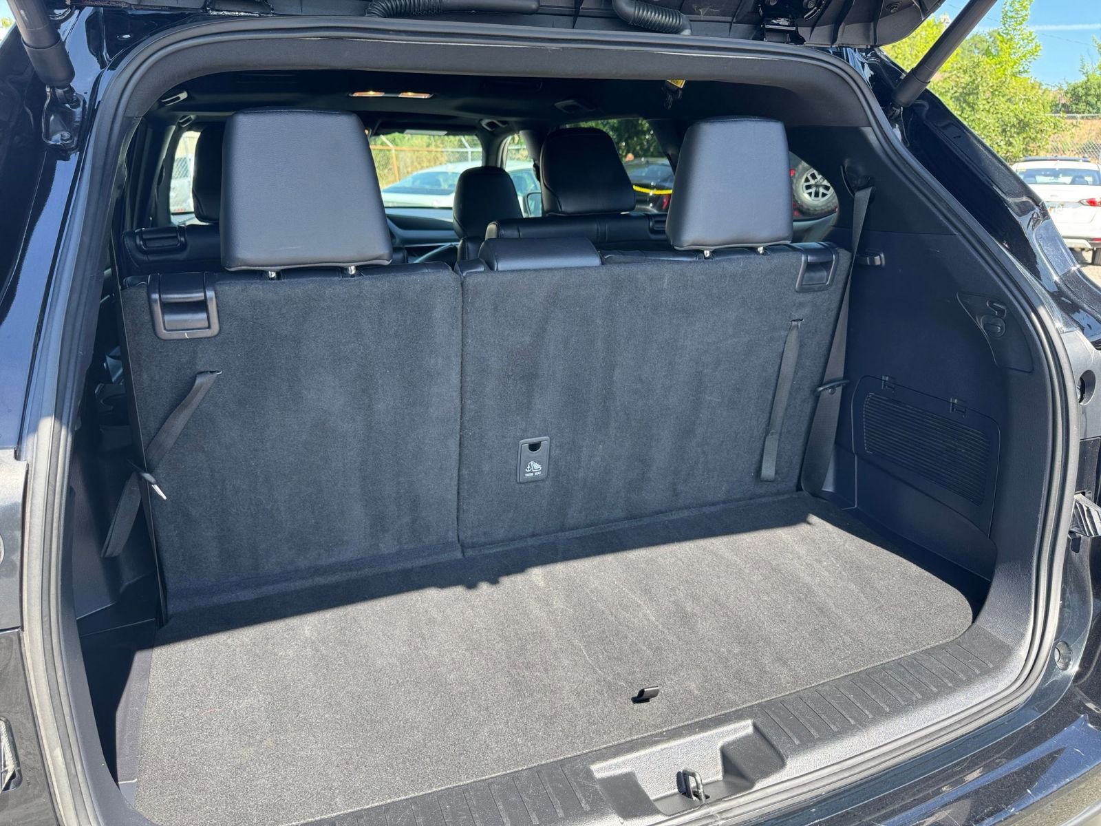 Thumbnail: 2025 Toyota Highlander - 35