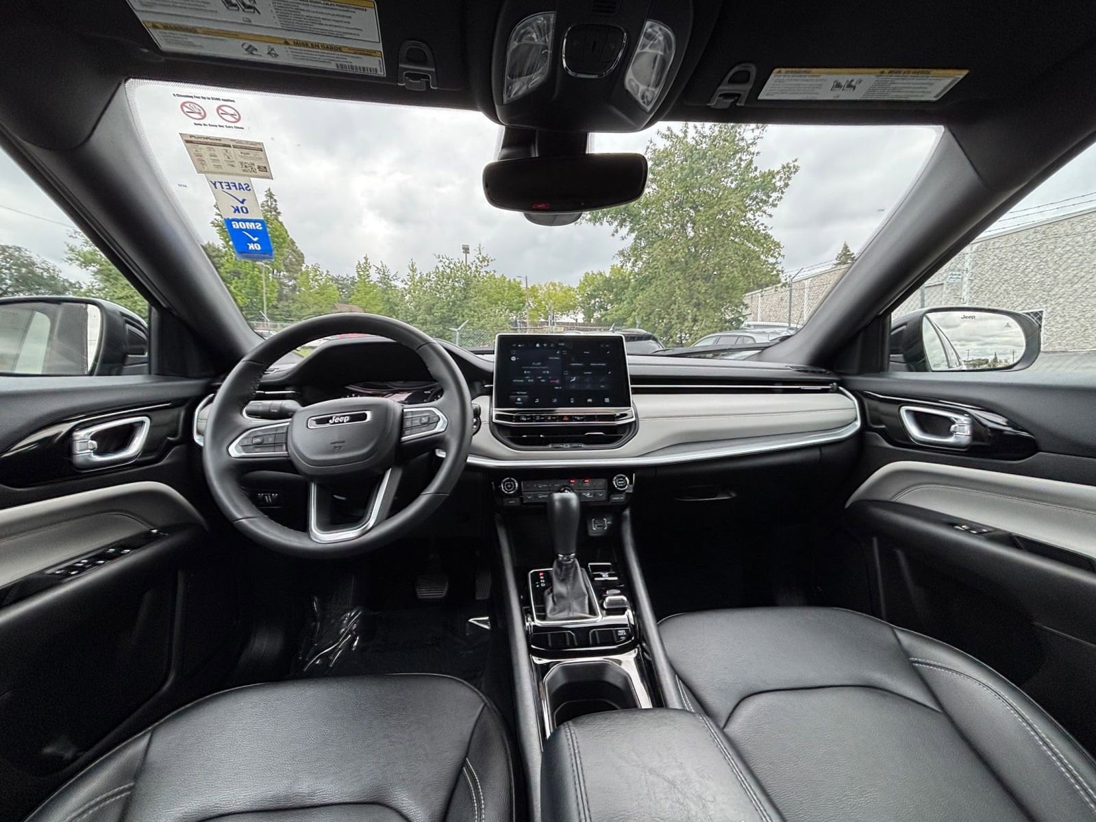Thumbnail: 2025 Jeep Compass - 34
