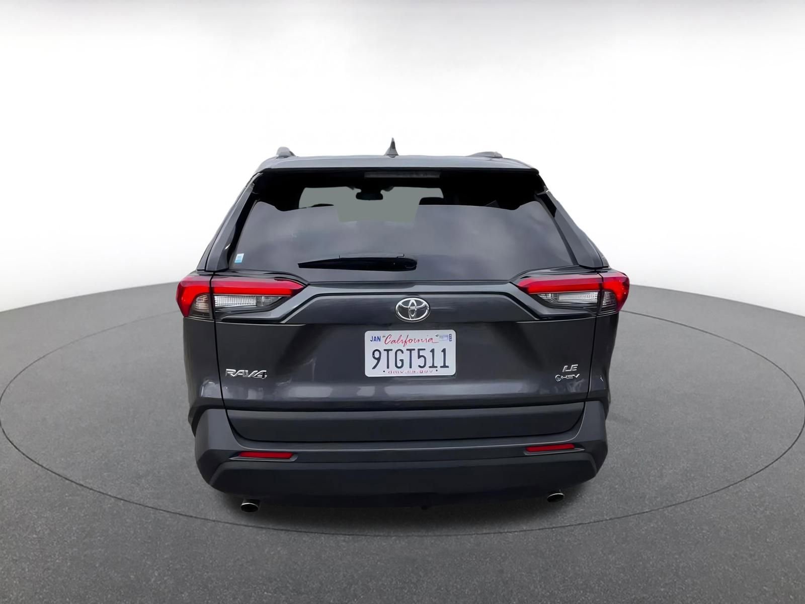 Thumbnail: 2025 Toyota RAV4 - 12