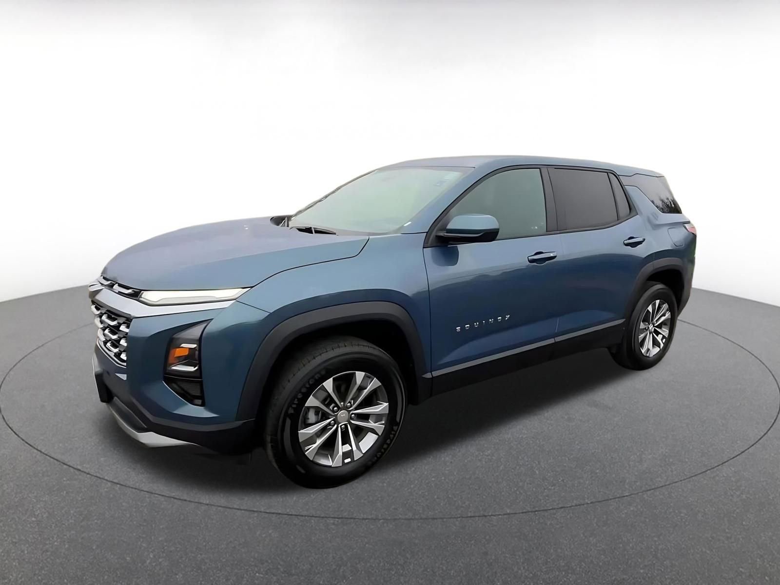 Thumbnail: 2025 Chevrolet Equinox - 8