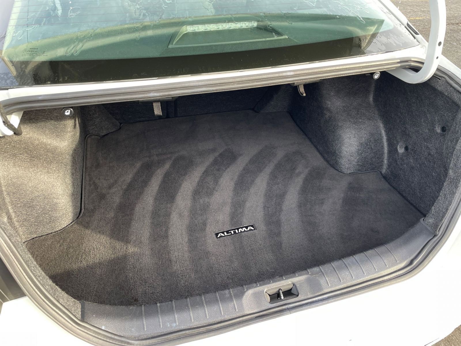 Thumbnail: 2025 Nissan Altima - 31