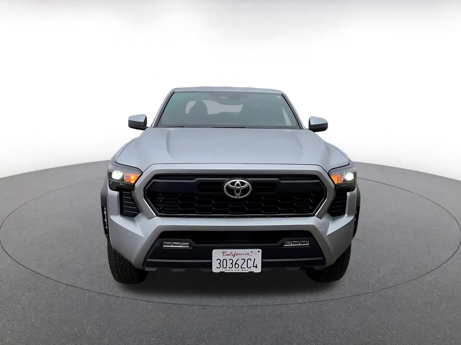 Thumbnail: 2025 Toyota Tacoma - 4