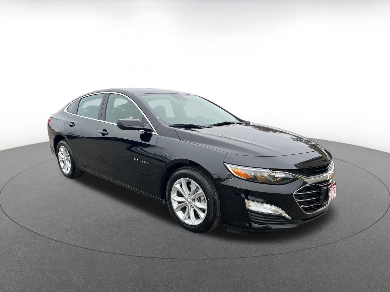 Thumbnail: 2024 Chevrolet Malibu - 1