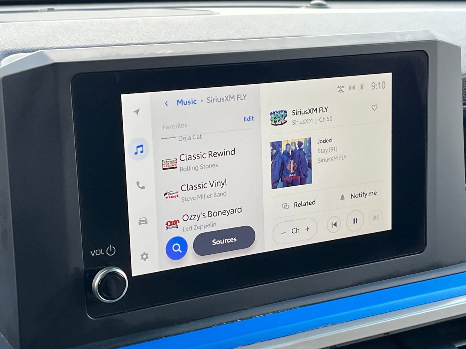 Thumbnail: 2025 Toyota Tacoma - 21