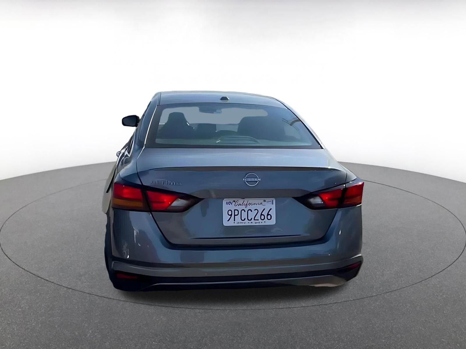 Thumbnail: 2025 Nissan Altima - 12