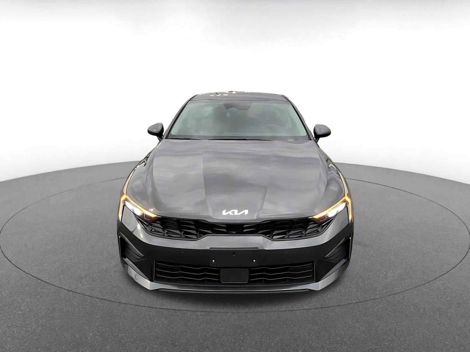 Thumbnail: 2025 Kia K5 - 4