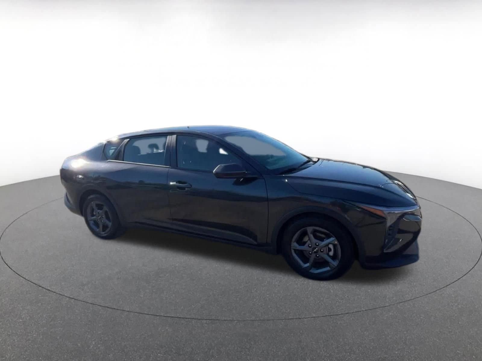 Thumbnail: 2025 Kia K4 - 2