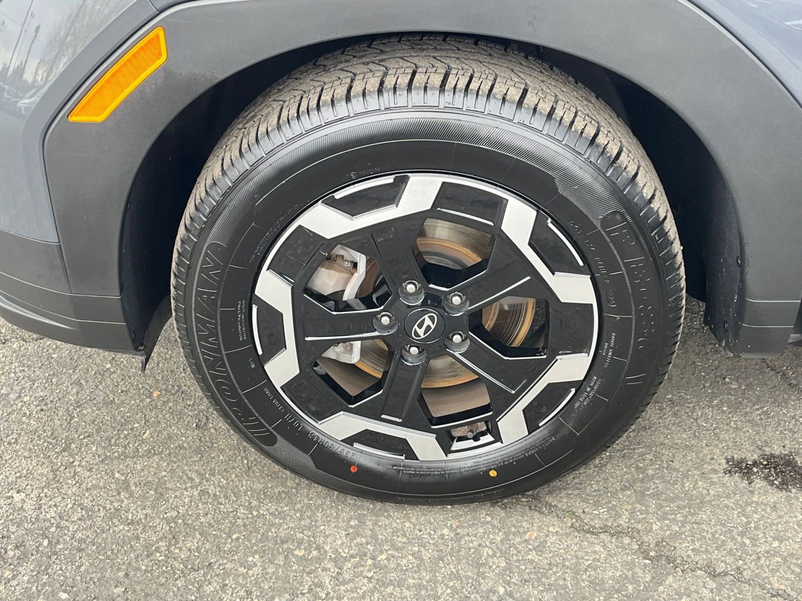 Thumbnail: 2025 Hyundai Santa Fe - 32