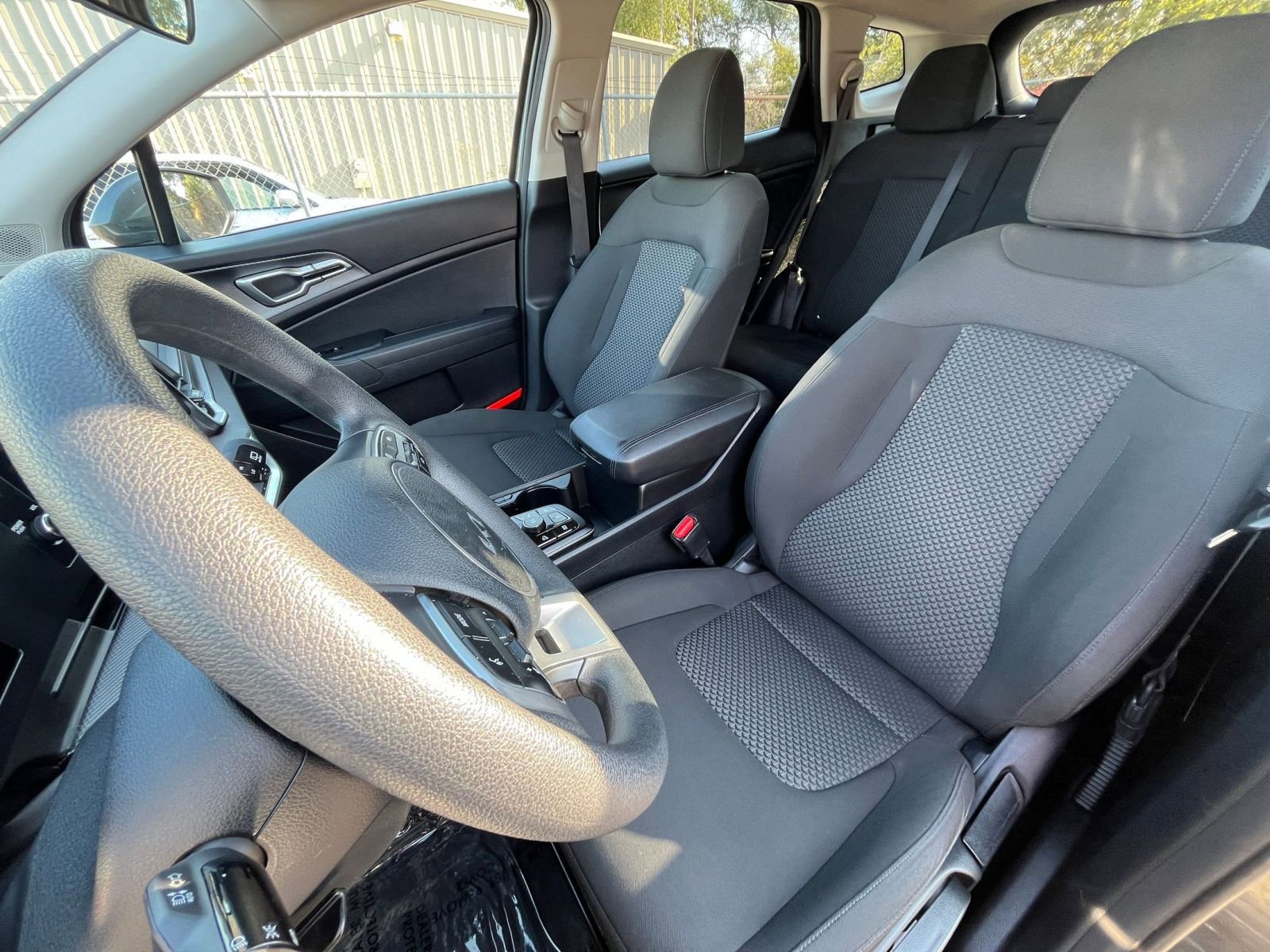 Thumbnail: 2024 Kia Sportage - 35