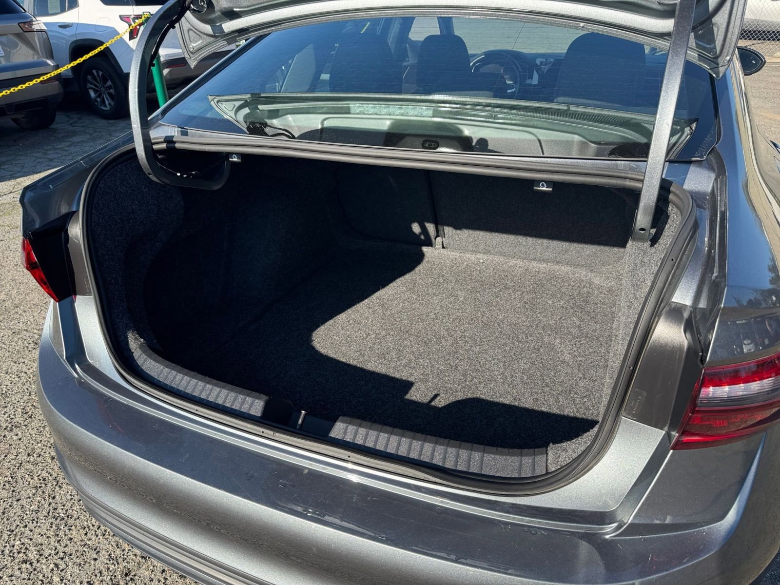 Thumbnail: 2025 Volkswagen Jetta - 29