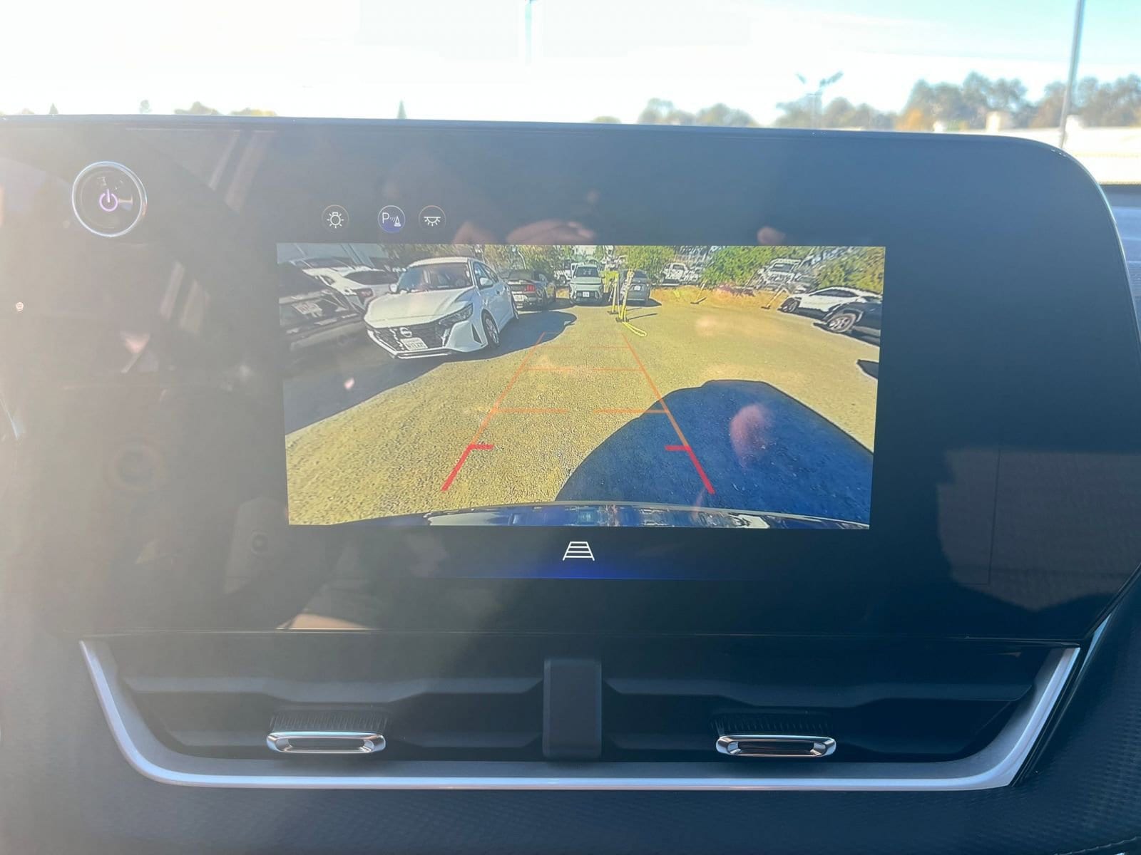 Thumbnail: 2025 Chevrolet Equinox - 17