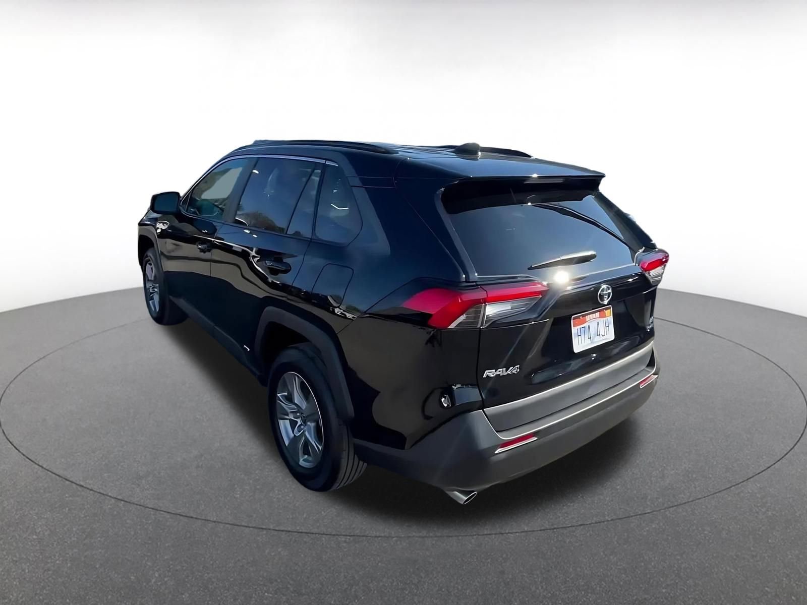 Thumbnail: 2025 Toyota RAV4 - 11