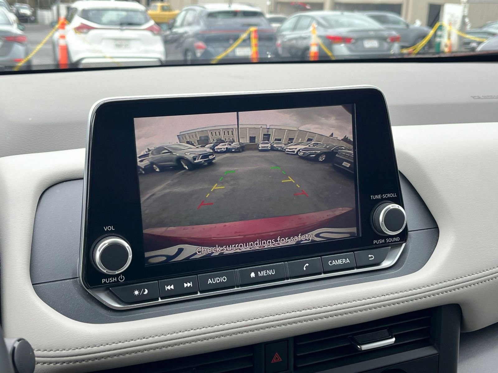 Thumbnail: 2025 Nissan Rogue - 25