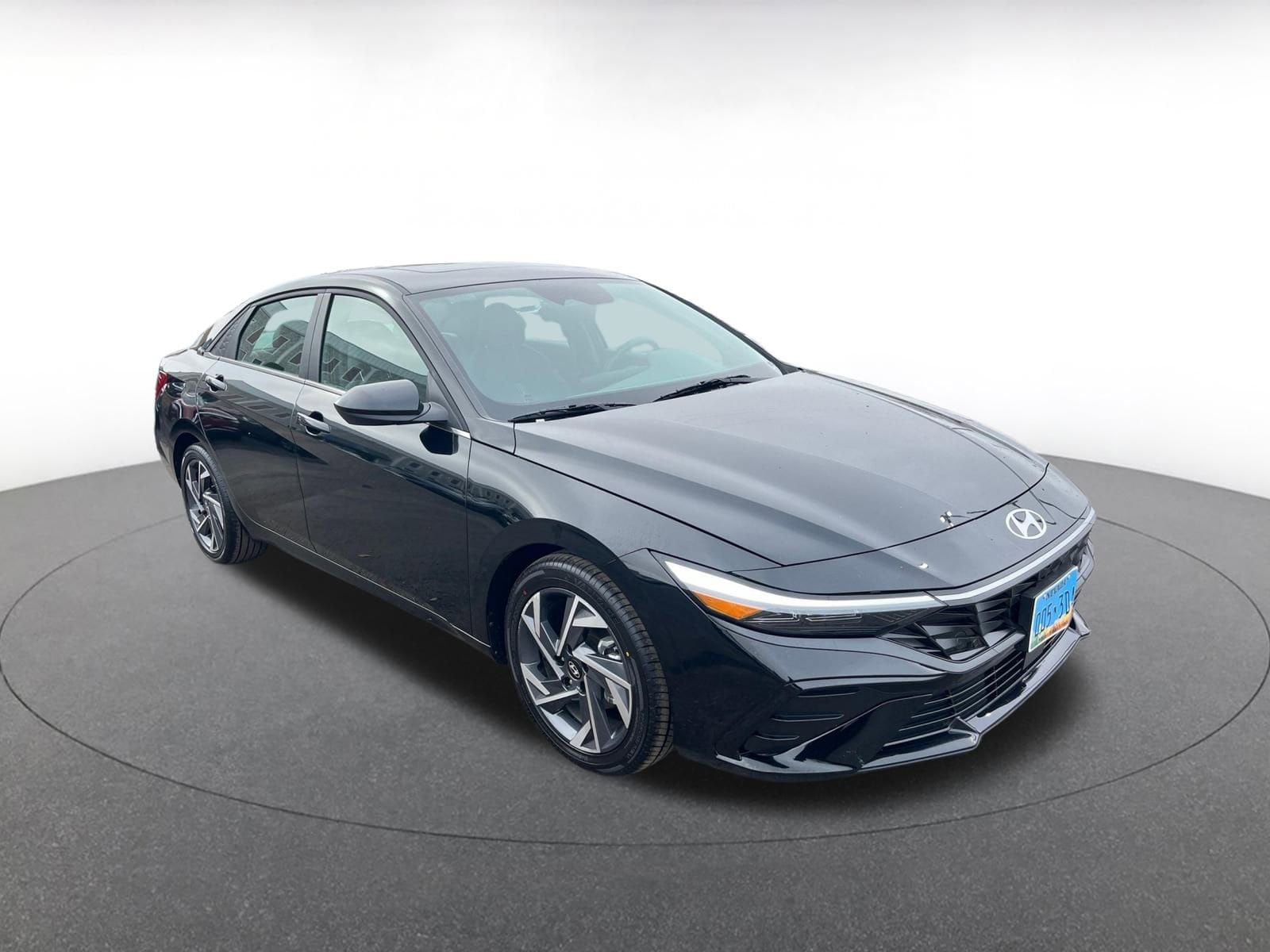 Thumbnail: 2025 Hyundai Elantra - 1