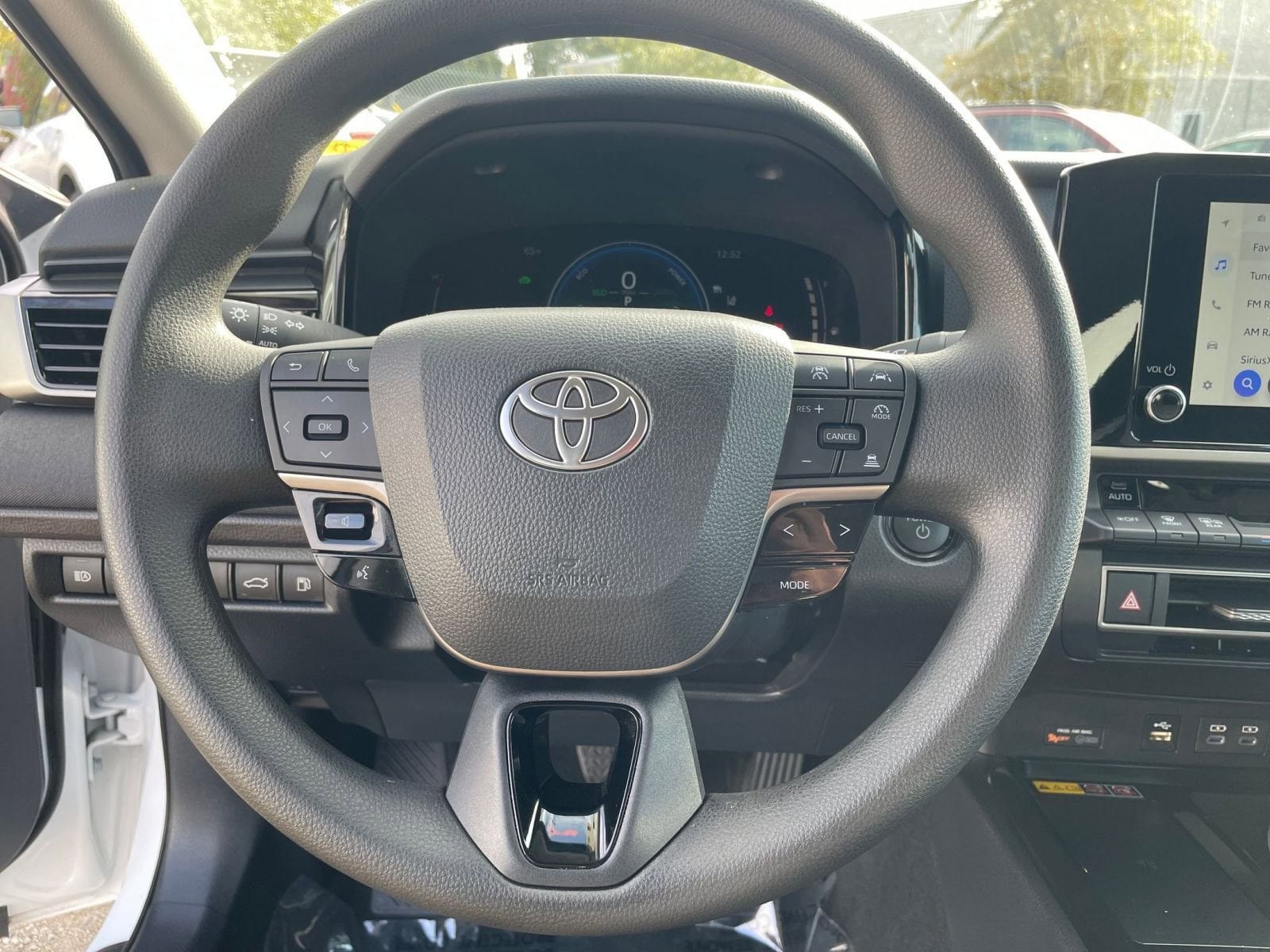 Thumbnail: 2025 Toyota Camry - 27