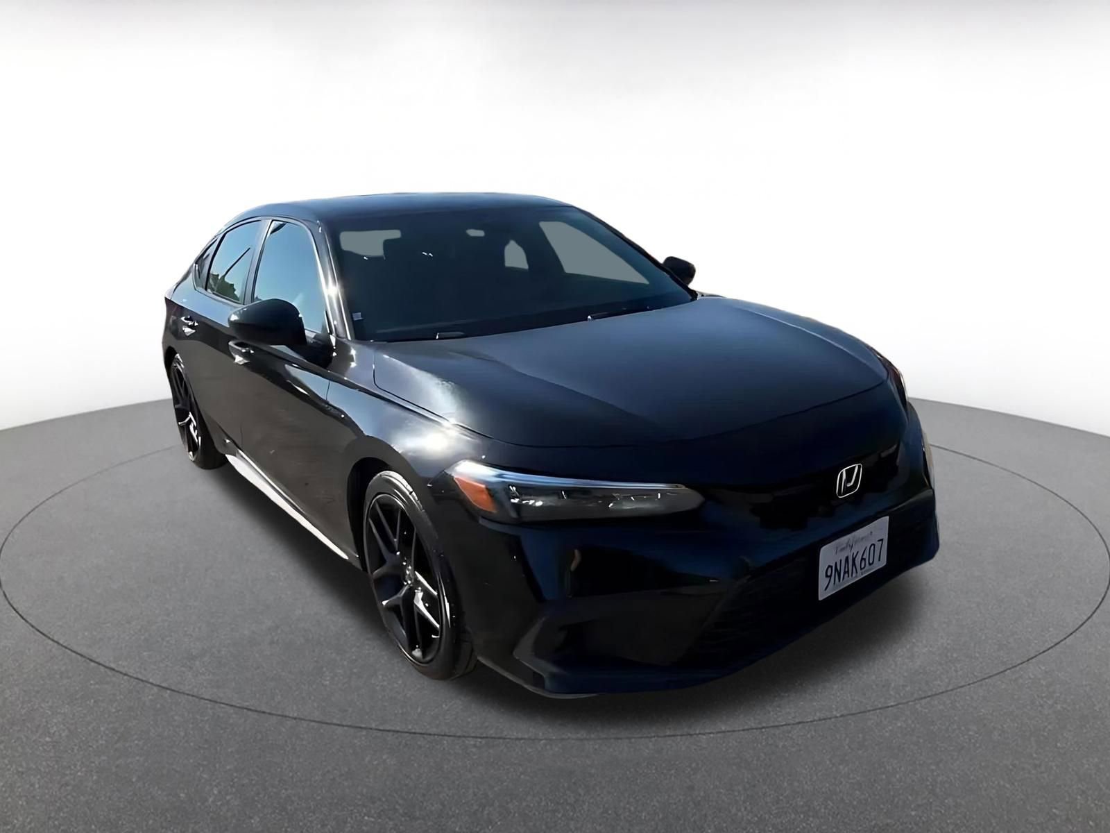 Thumbnail: 2024 Honda Civic - 3