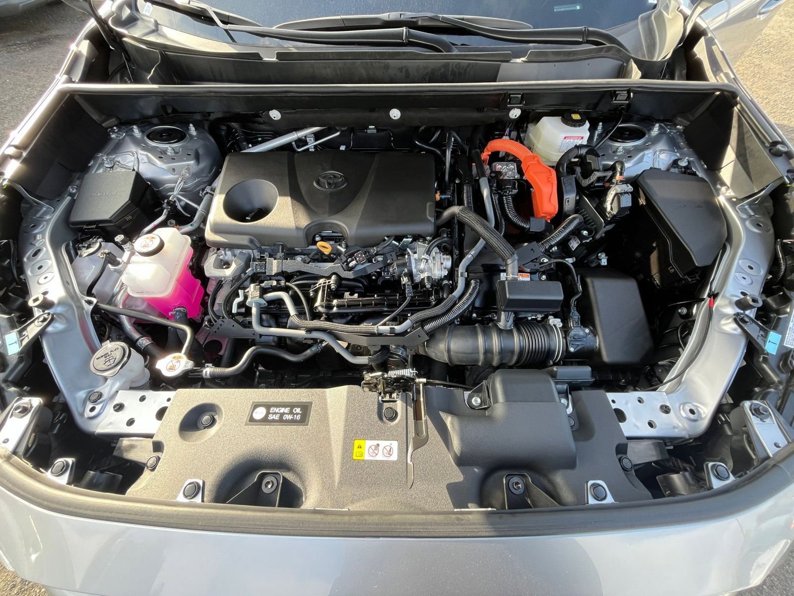 Thumbnail: 2025 Toyota RAV4 - 31