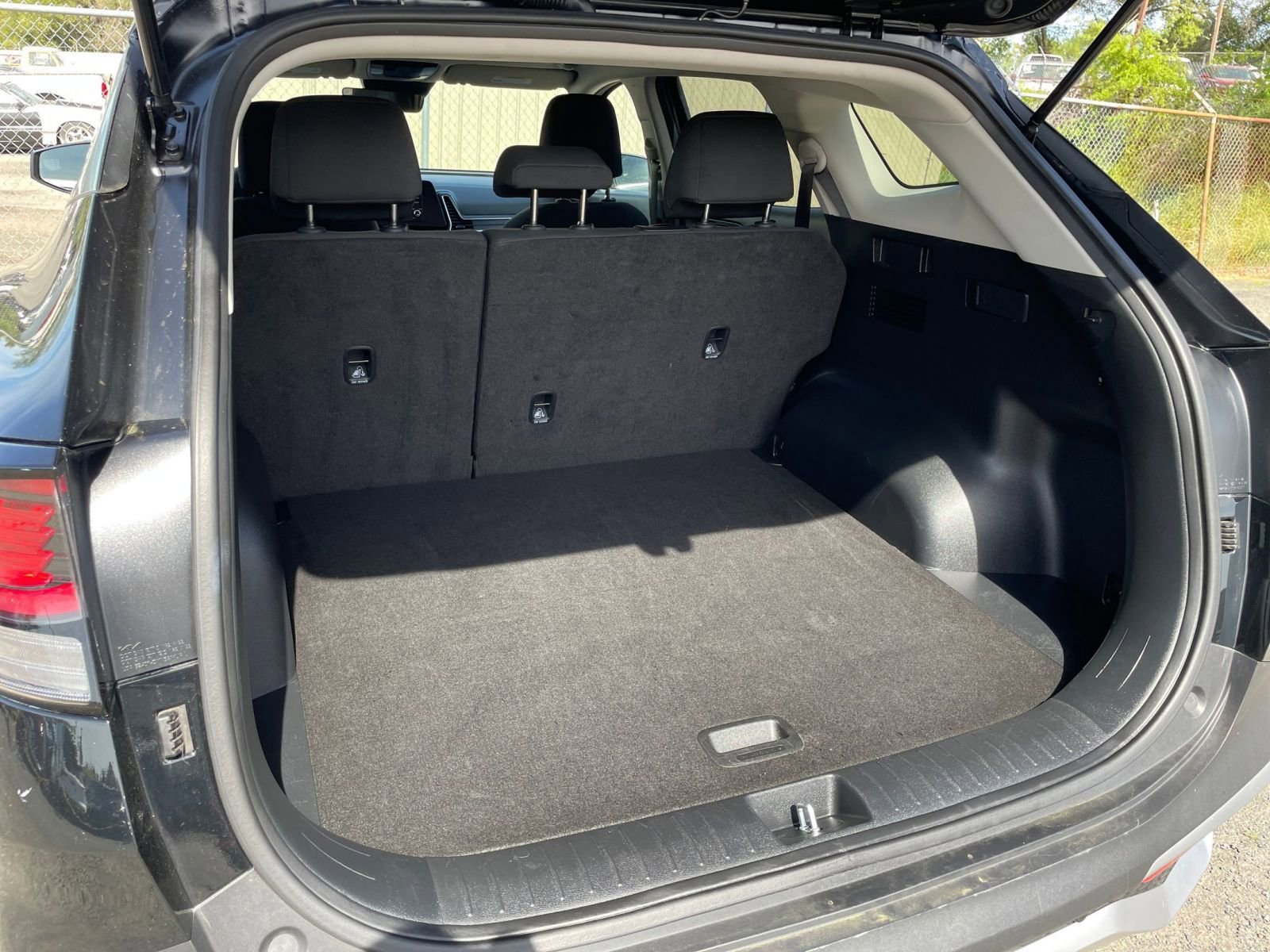 Thumbnail: 2025 Kia Sportage - 30