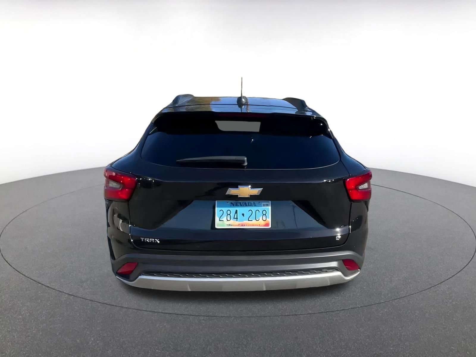 Thumbnail: 2025 Chevrolet Trax - 12