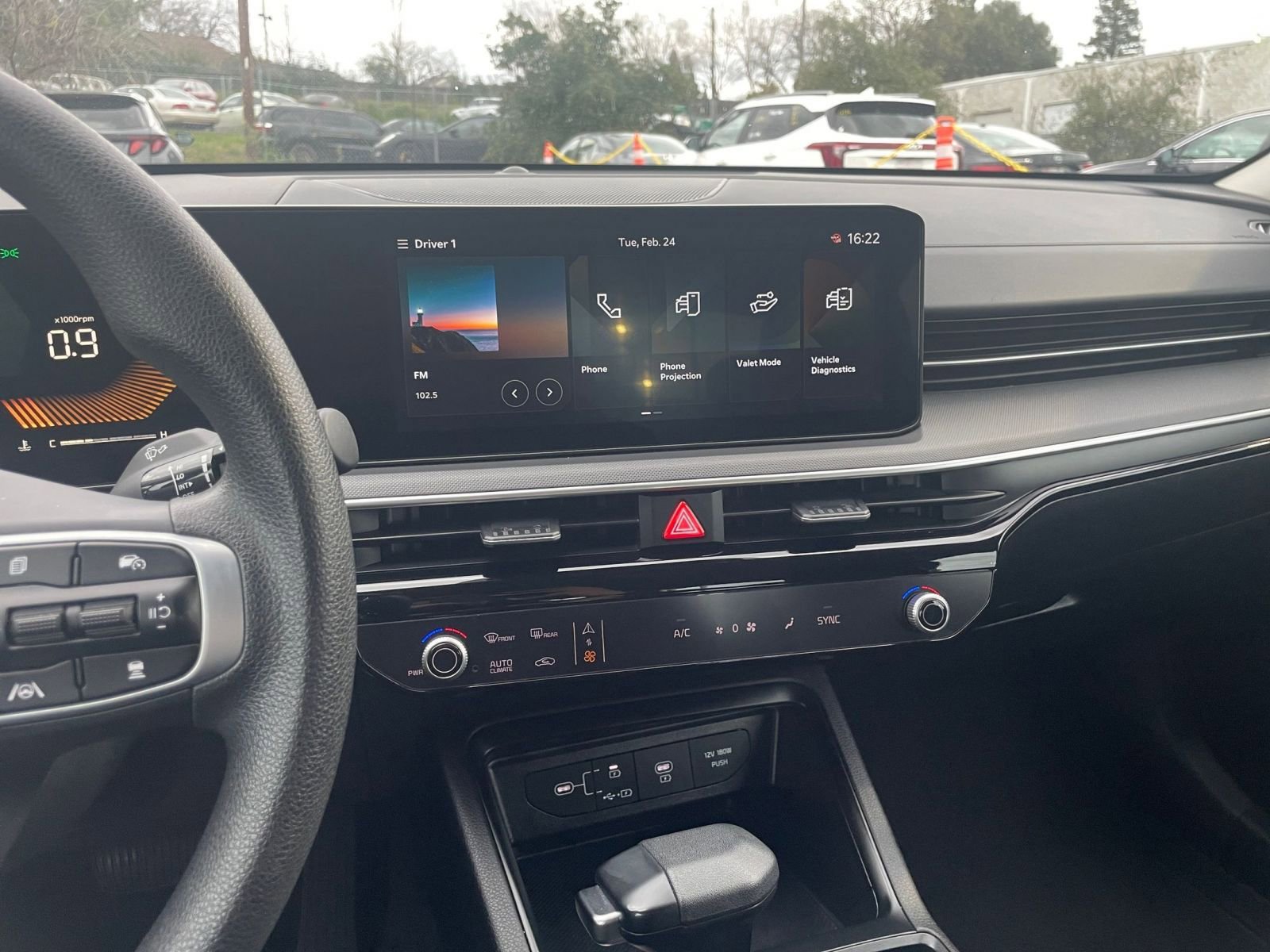 Thumbnail: 2025 Kia K5 - 17