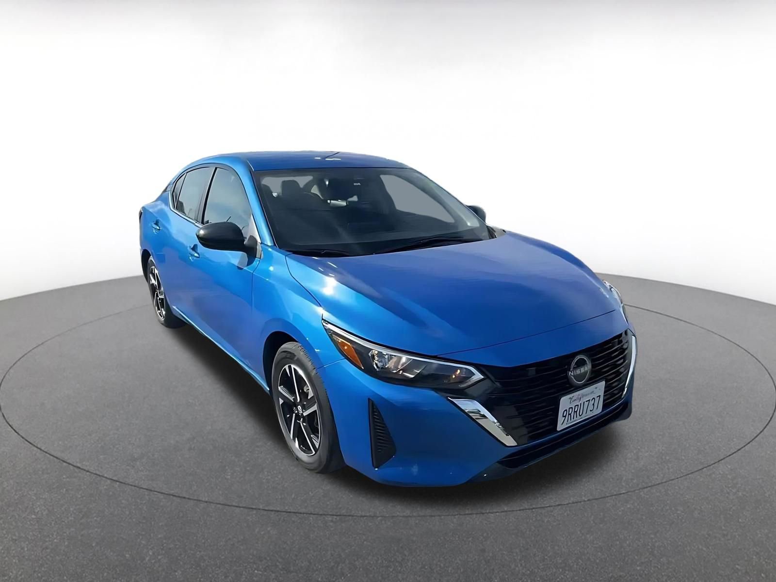 Thumbnail: 2025 Nissan Sentra - 3