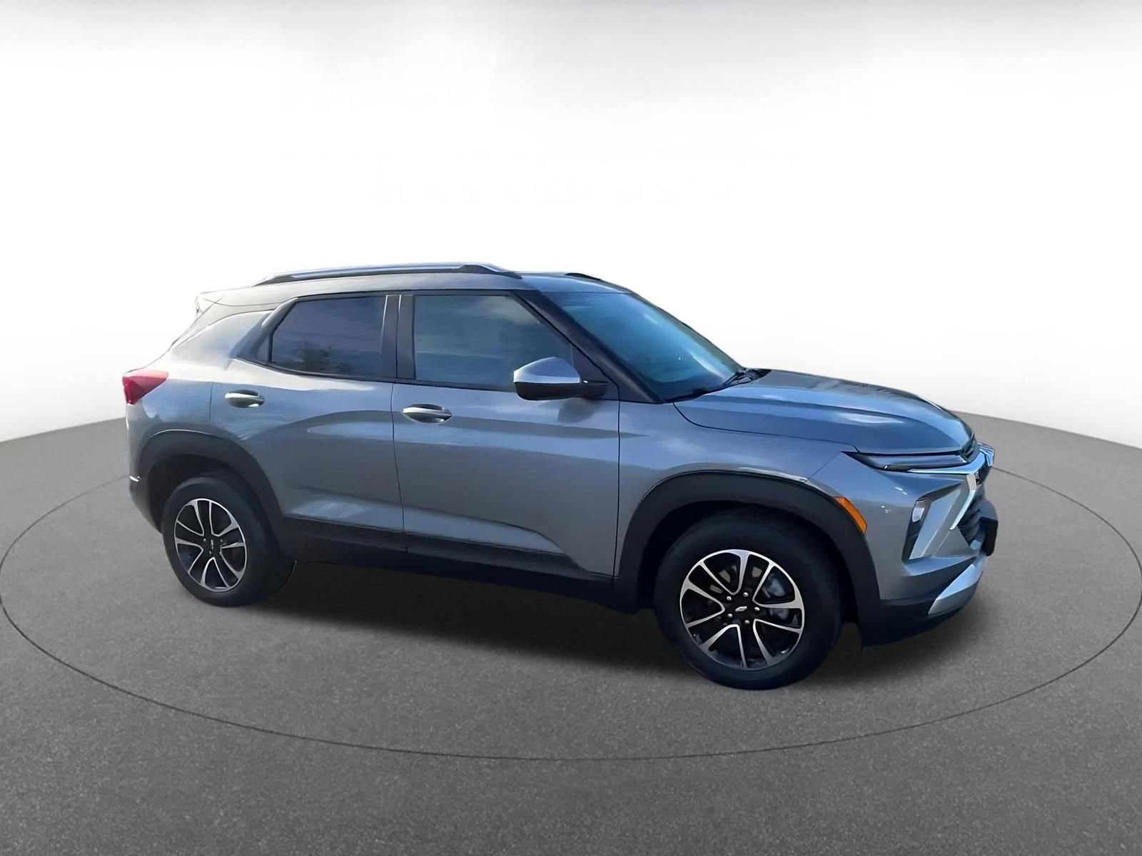 Thumbnail: 2025 Chevrolet TrailBlazer - 2