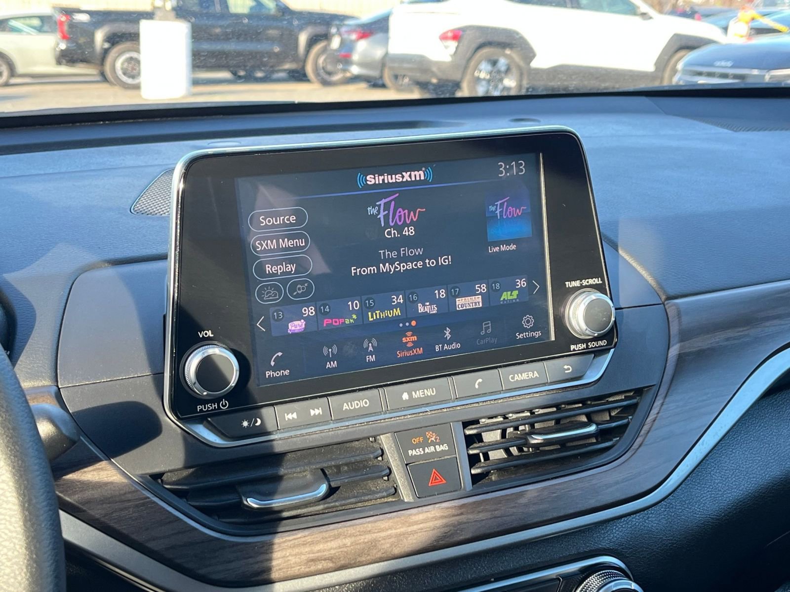 Thumbnail: 2025 Nissan Altima - 21