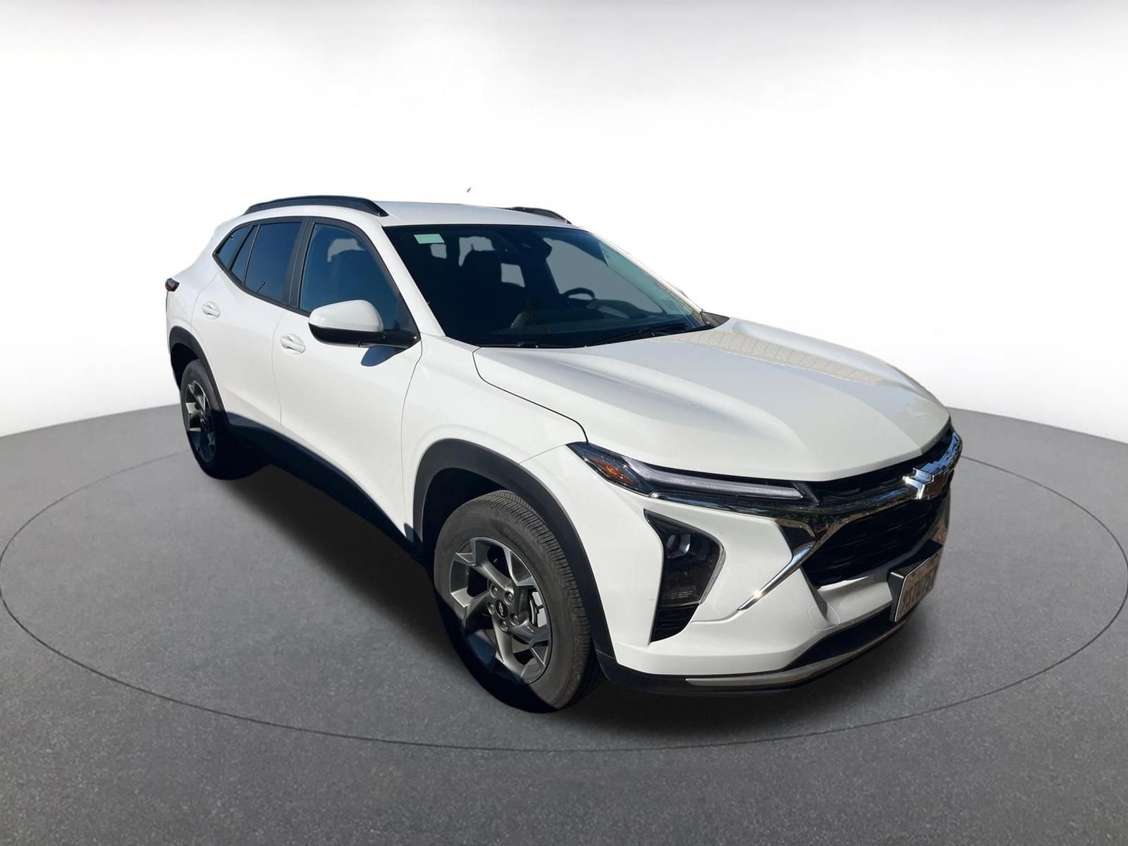 Thumbnail: 2025 Chevrolet Trax - 1