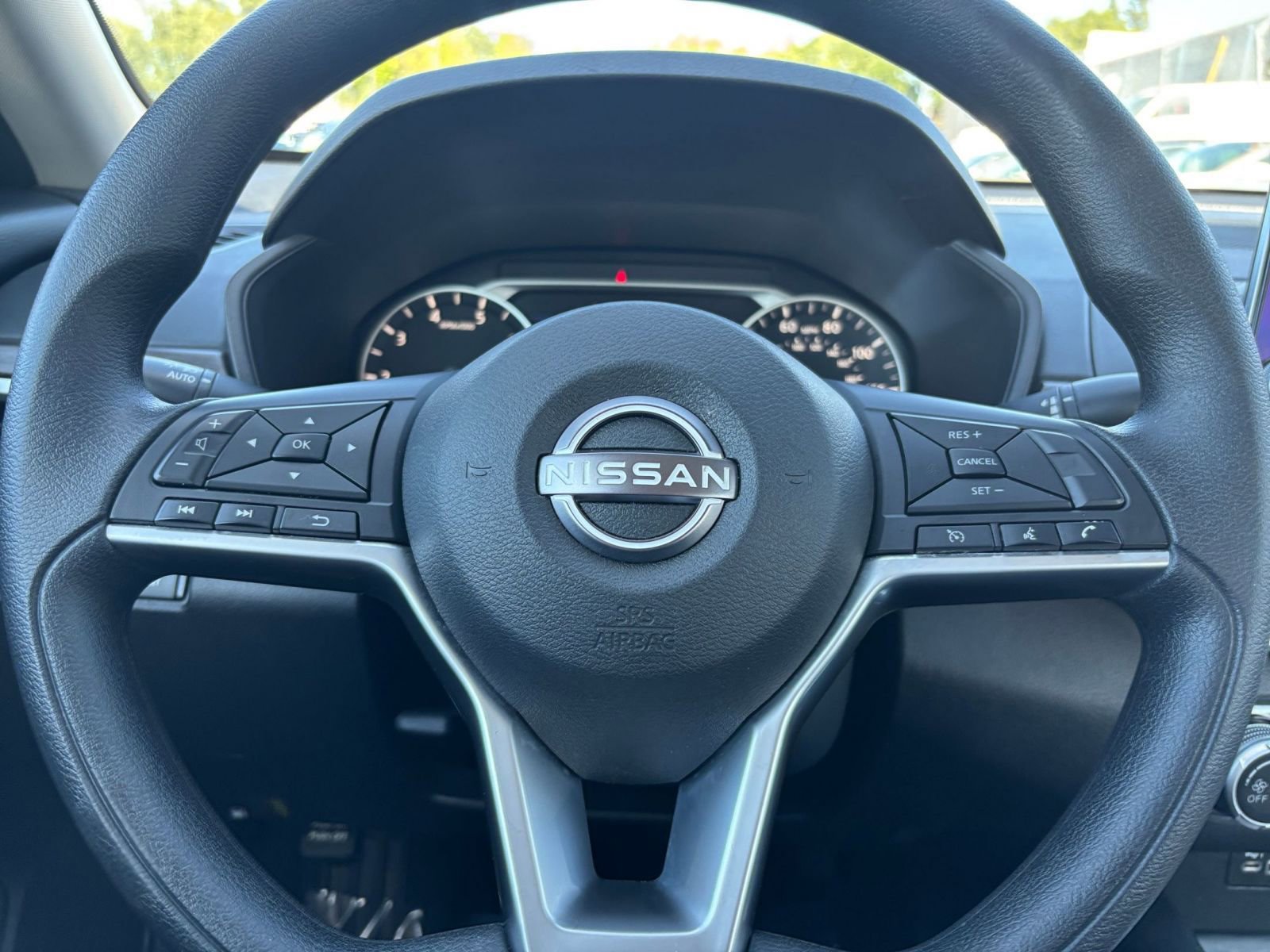 Thumbnail: 2025 Nissan Altima - 28