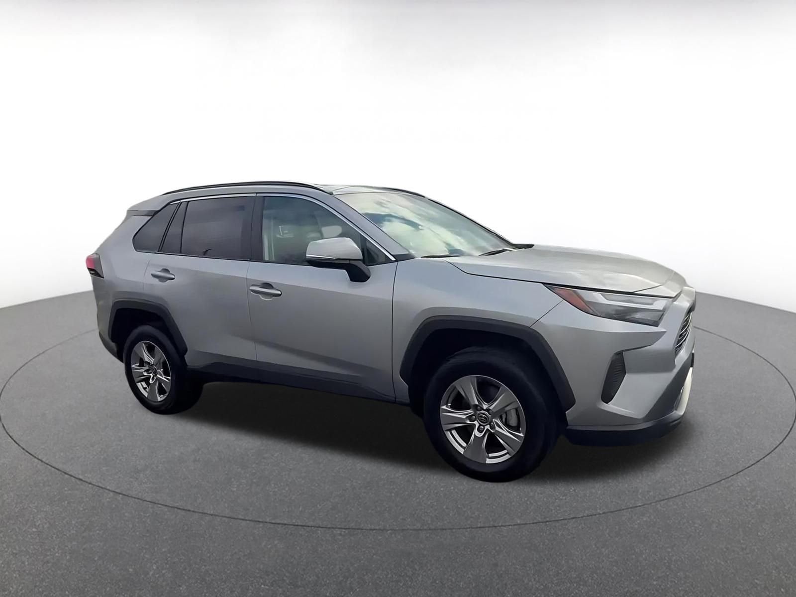 Thumbnail: 2025 Toyota RAV4 - 2