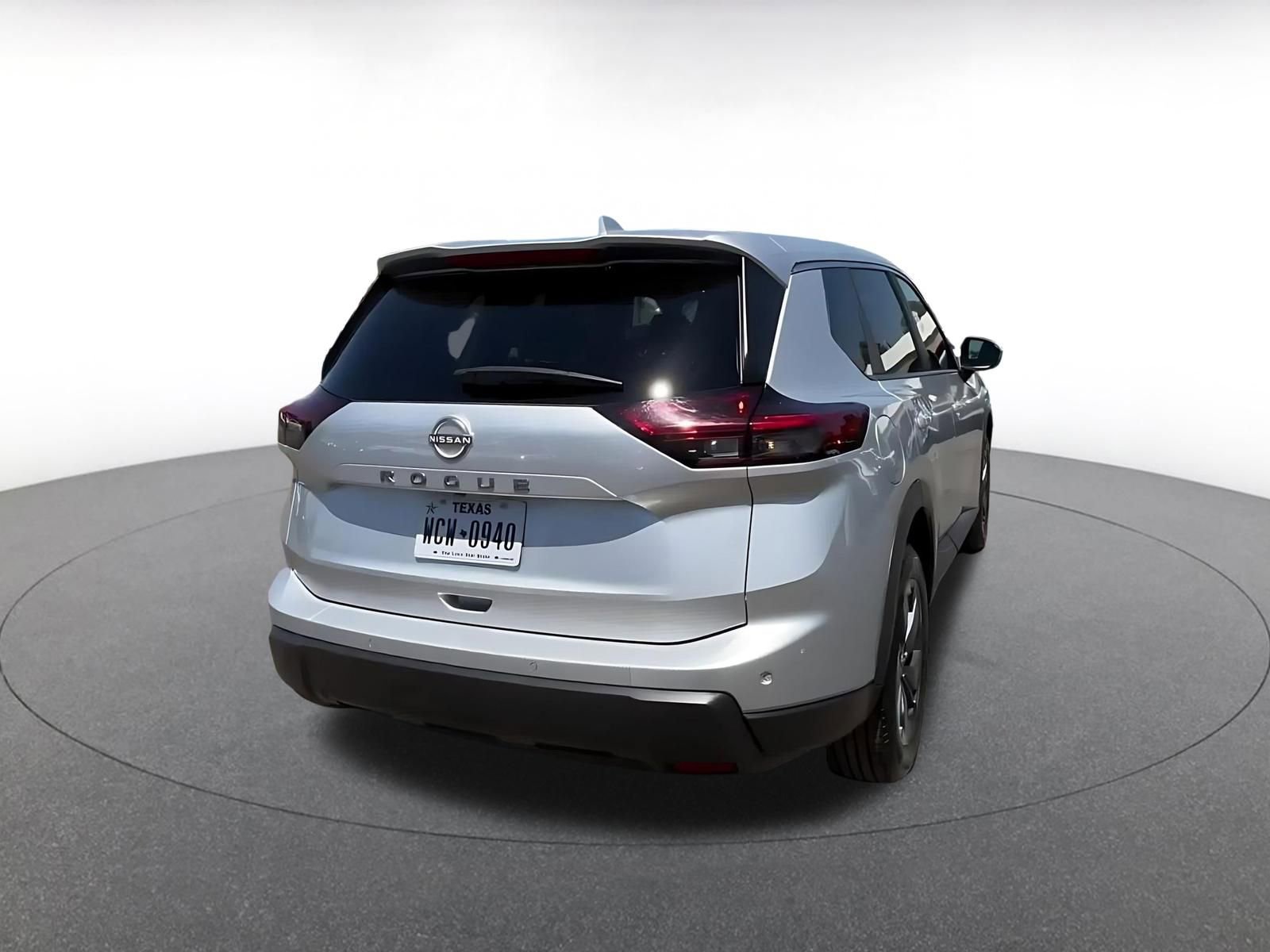 Thumbnail: 2025 Nissan Rogue - 14