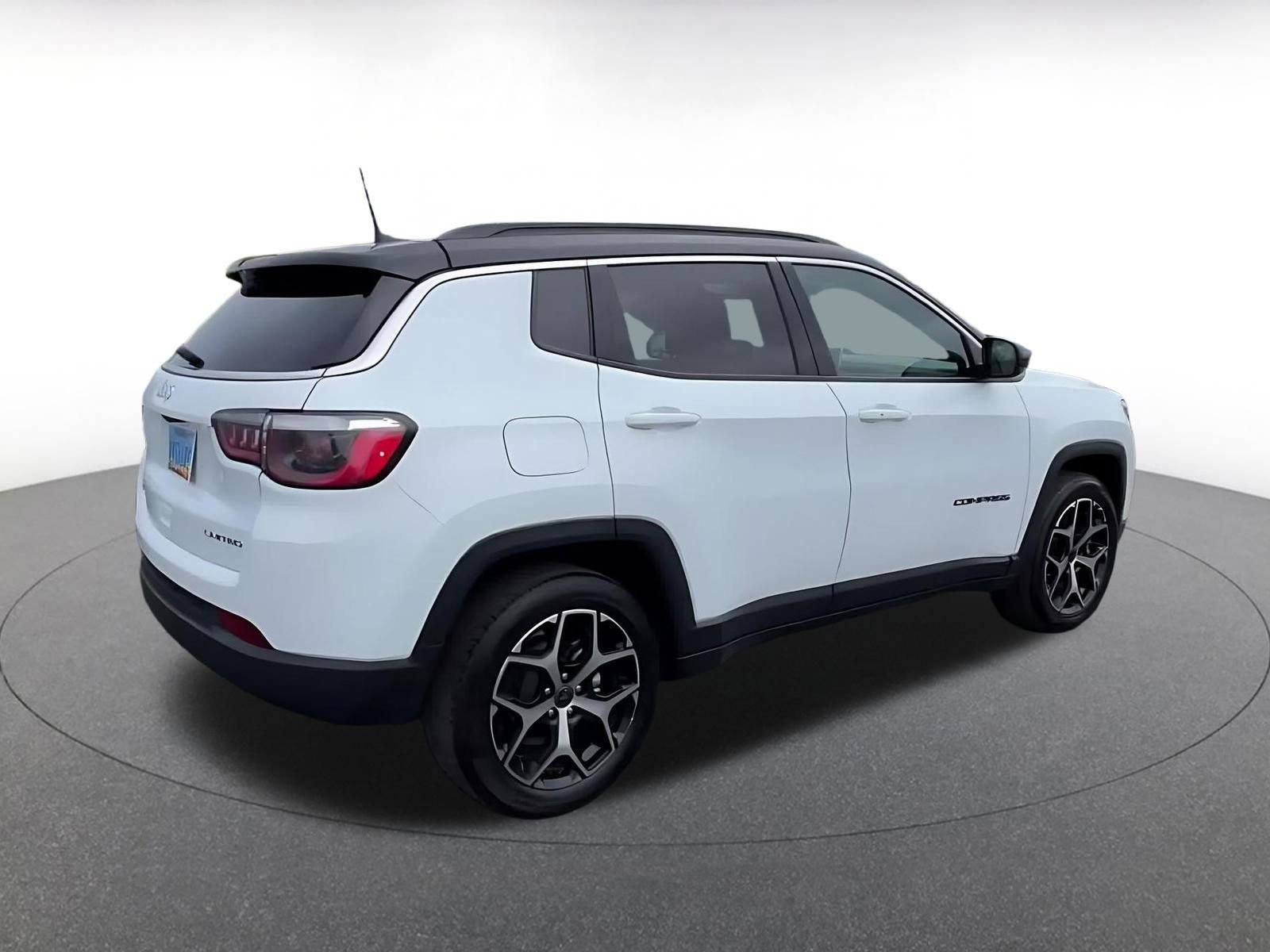 Thumbnail: 2025 Jeep Compass - 15