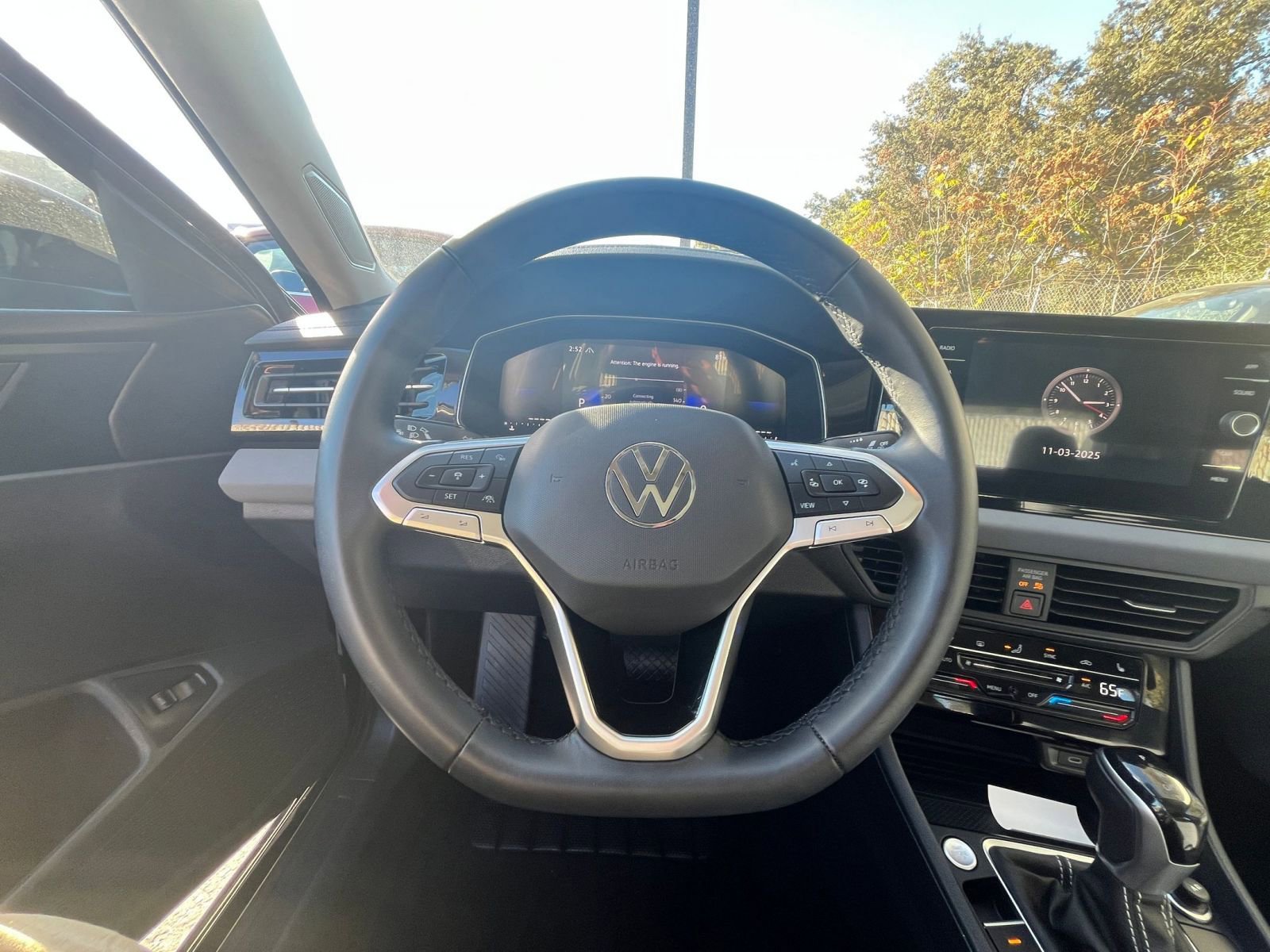 Thumbnail: 2025 Volkswagen Jetta - 25