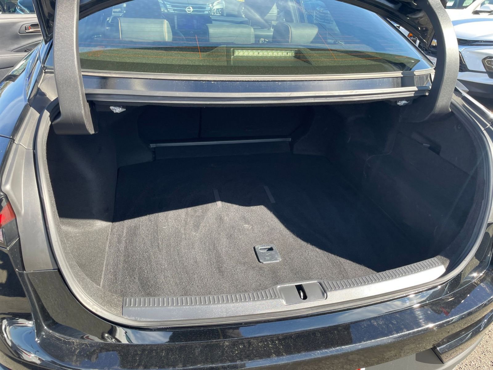 Thumbnail: 2025 Toyota Crown - 32