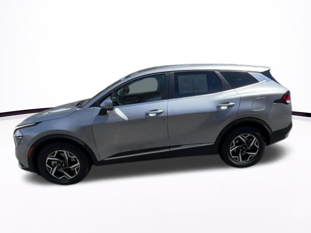 Thumbnail: 2025 Kia Sportage - 9