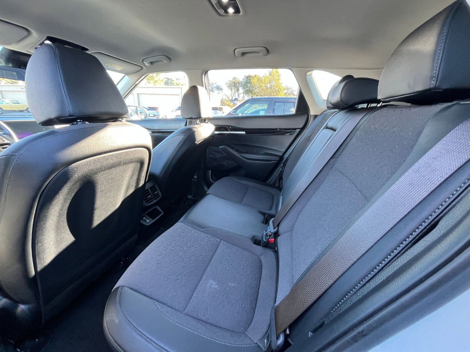 Thumbnail: 2025 Kia Seltos - 25