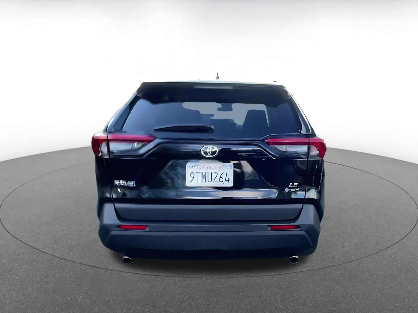 Thumbnail: 2025 Toyota RAV4 - 12