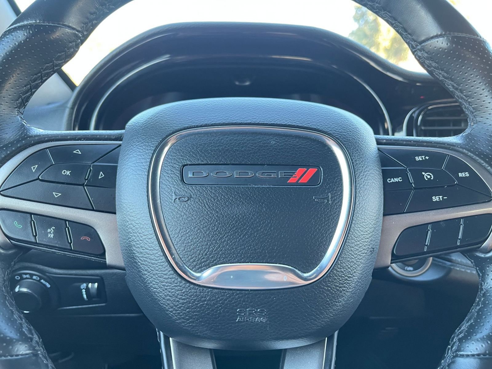 2023 Dodge Durango SXT 28
