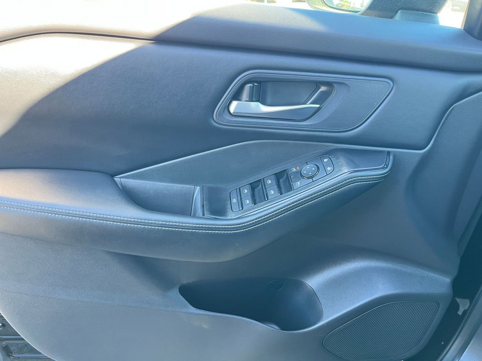 Thumbnail: 2025 Nissan Rogue - 18